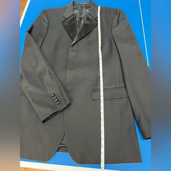 - Men’s Tuxedo. 100% Handmade. Stunning Quality. Size 44L - Picture 13 of 14